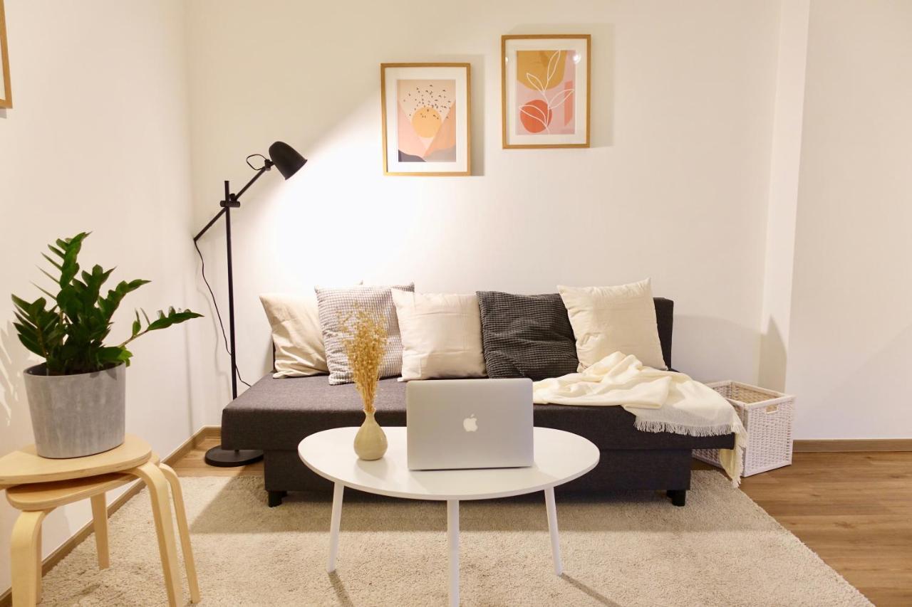 Neu - Gemuetliches Und Modernes Apartment Mit Stellplatz Koblenz  Exterior photo